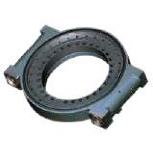HSE25-94-B-2R** Output Torque: 50 Tipping Torque: 180 Holding Torque: 271 Static Axial/Radial Load: 1500 / 945 Slewing Ratio: 94:1 CIRCLE GEAR HSE25-94-B-2R** Output Torque: 50 Tipping Torque: 180 Holding Torque: 271 Static Axial/Radial Load: 1500 / 945 Slewing Ratio: 94:1 CIRCLE GEAR